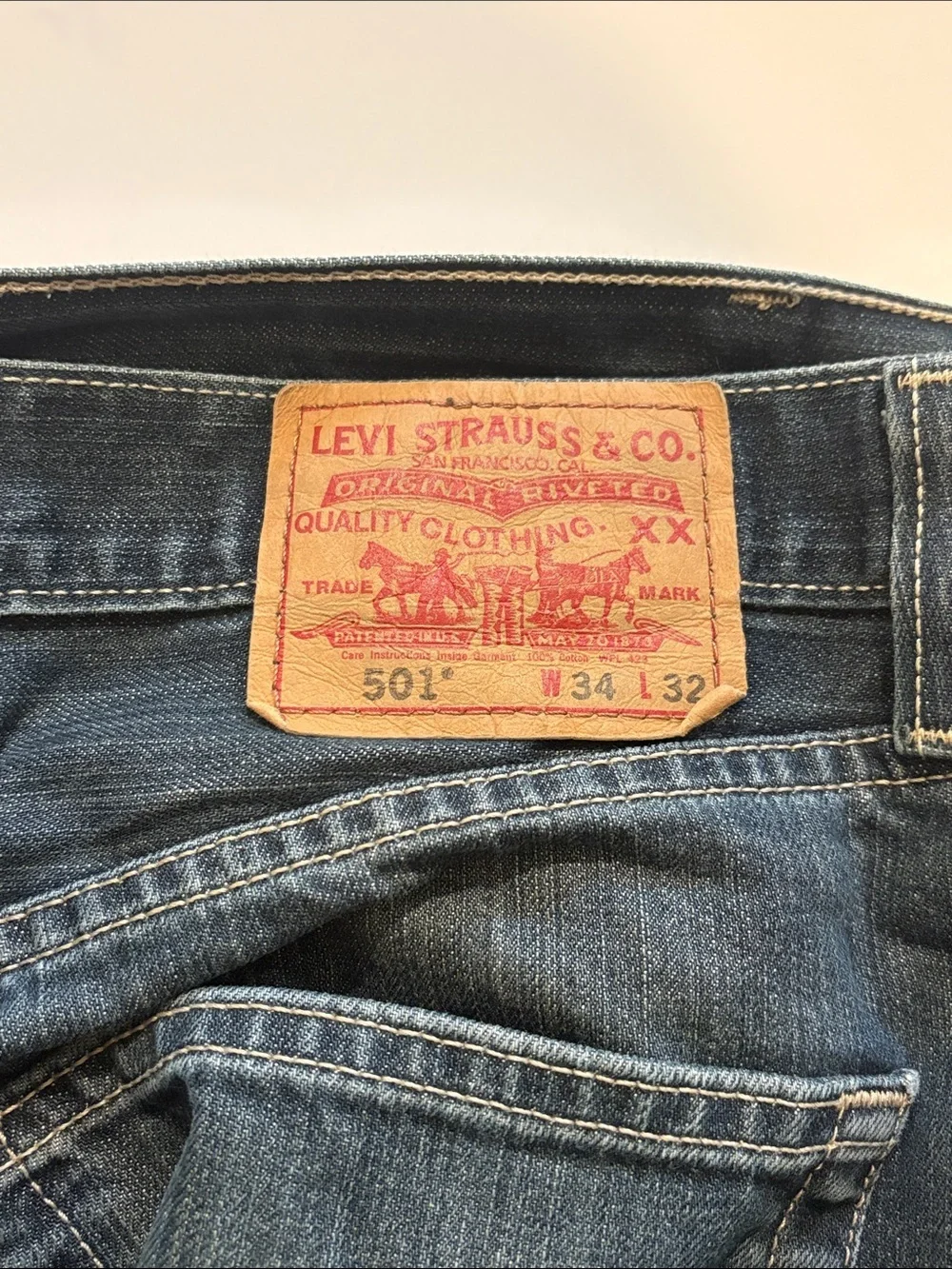 Levis classic straight
